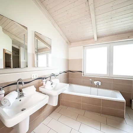 Leuchtturm 16 - Schwedenhaus Mit Sauna Und Kamin *